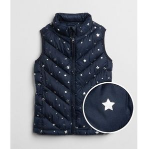 NWOT GAP Stars Print Puffer Vest